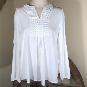 NWT New Directions blouse - size PXL - so pretty!